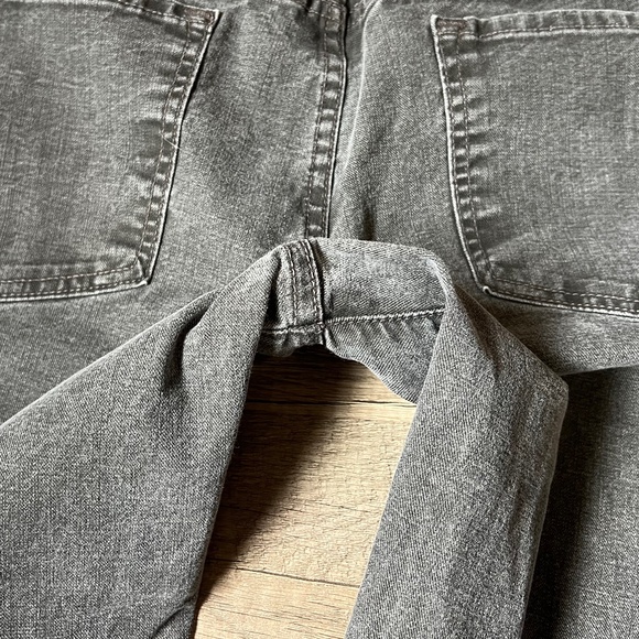 VINCE Luce Crop Skinny Charcoal Jeans (Size 32) - Picture 10 of 14